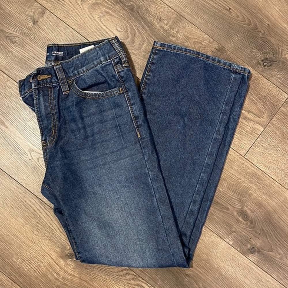Old Navy Medium Wash Straight Fit Jeans - Size 12